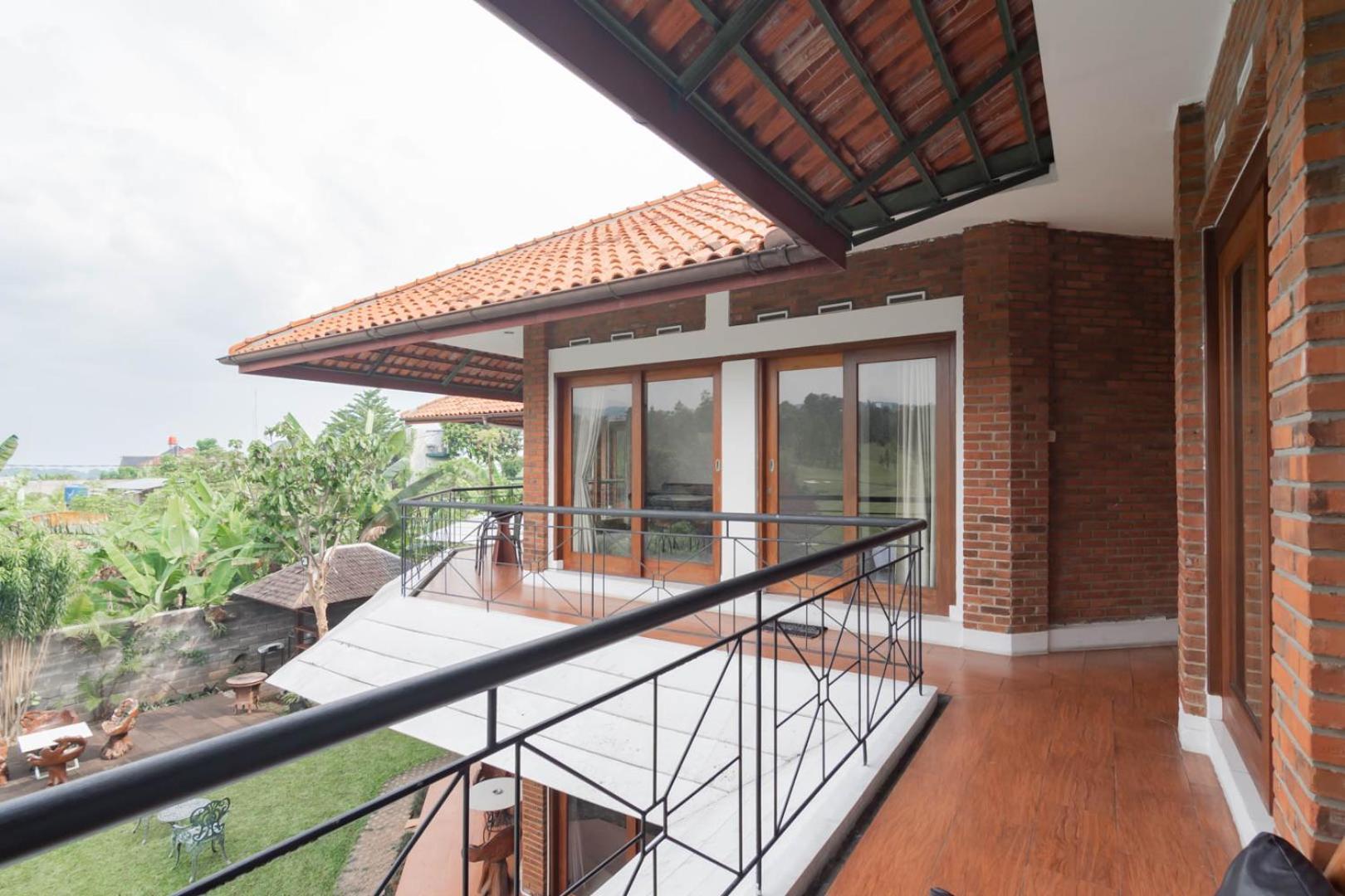 Reddoorz Plus Near Dago Pakar Bandung Eksteriør bilde