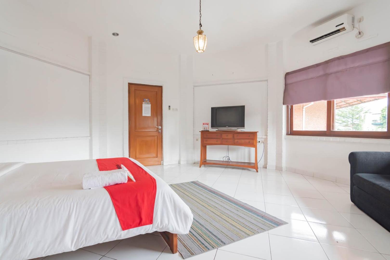 Reddoorz Plus Near Dago Pakar Bandung Eksteriør bilde